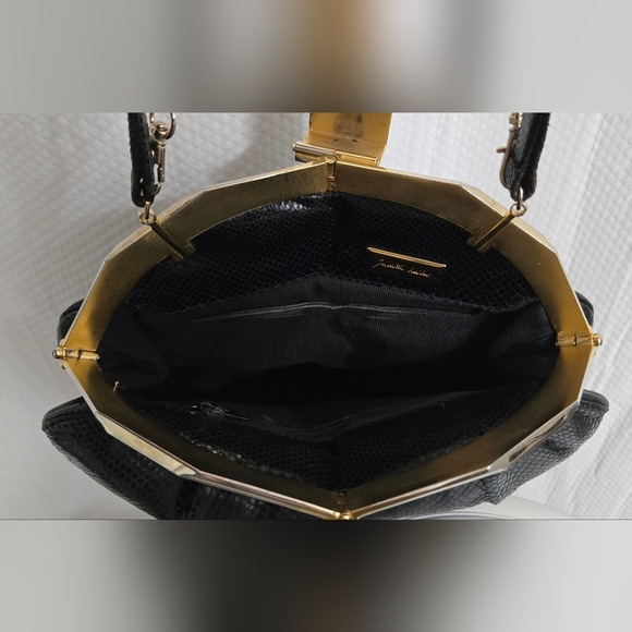 EUC Judith Leiber Vintage Real Snakeskin Handbag with Onyx Closure - Picture 10 of 14